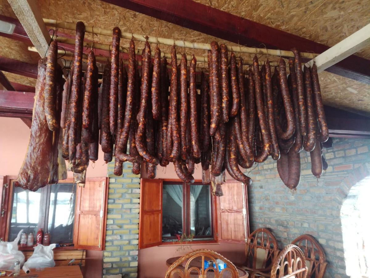 Salas Farma 47-Miris Dunja Cenej Экстерьер фото